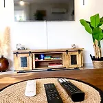 Bali - T3 Climatise - Jardin - Piscine Residentielle - Parking Apartment