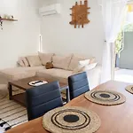 Apartment Bali - T3 Climatise - Jardin - Piscine Residentielle - Parking Frejus