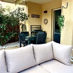Apartment Bali - T3 Climatise - Jardin - Piscine Residentielle - Parking Frejus
