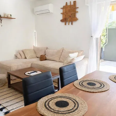 Apartment Bali - T3 Climatise - Jardin - Piscine Residentielle - Parking Fréjus
