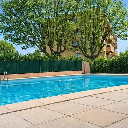 Apartment Bali - T3 Climatise - Jardin - Piscine Residentielle - Parking Frejus